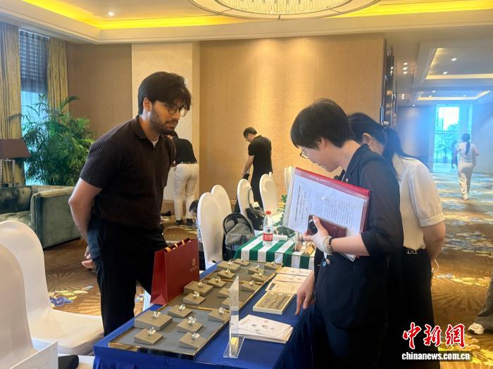 乐鱼电子竞技：赛场制胜的策略与技巧 - 乐鱼APP
